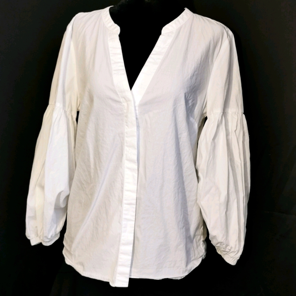 White ruffle sleeve 100 % cotton top